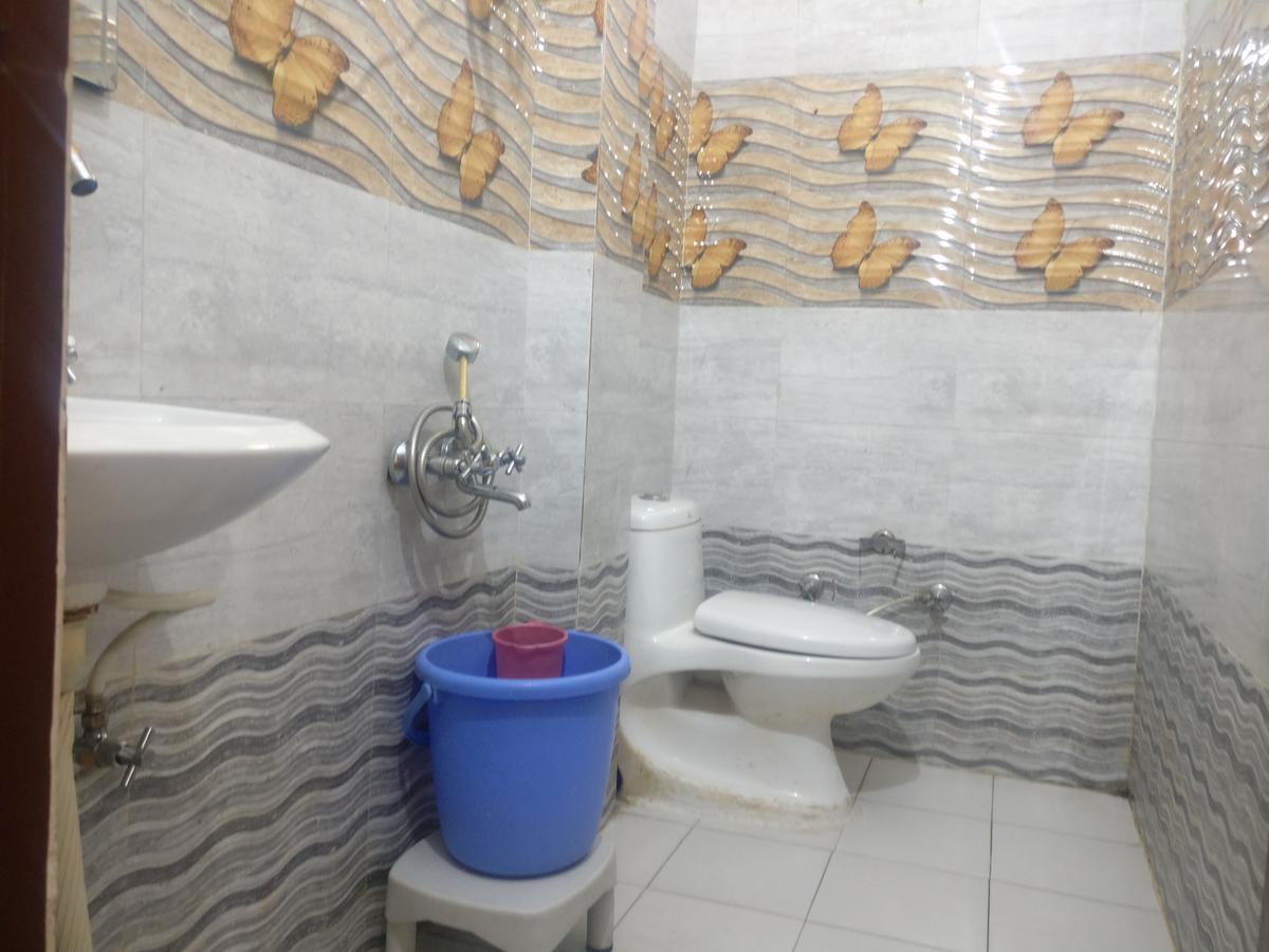 لانسداون Galaxy Hotel & Restaurant المظهر الخارجي الصورة