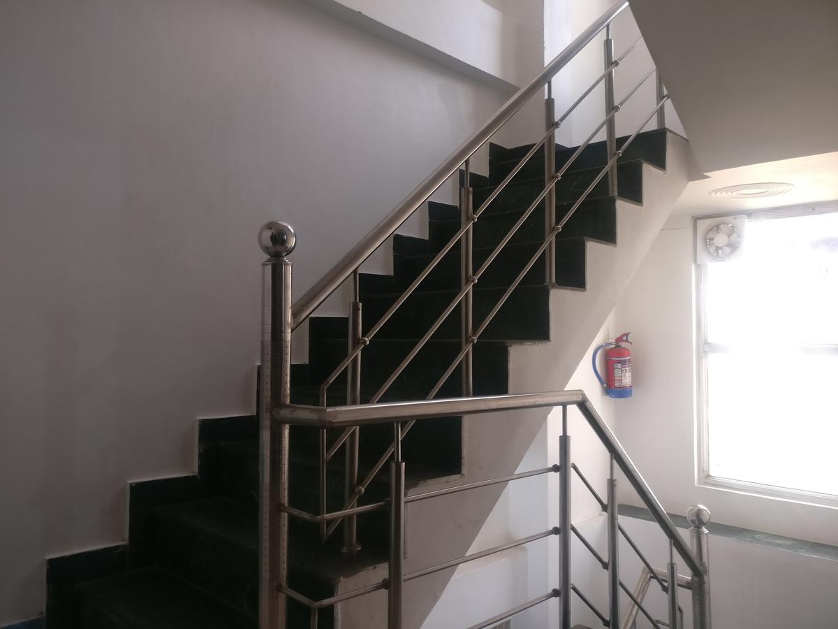 لانسداون Galaxy Hotel & Restaurant المظهر الخارجي الصورة